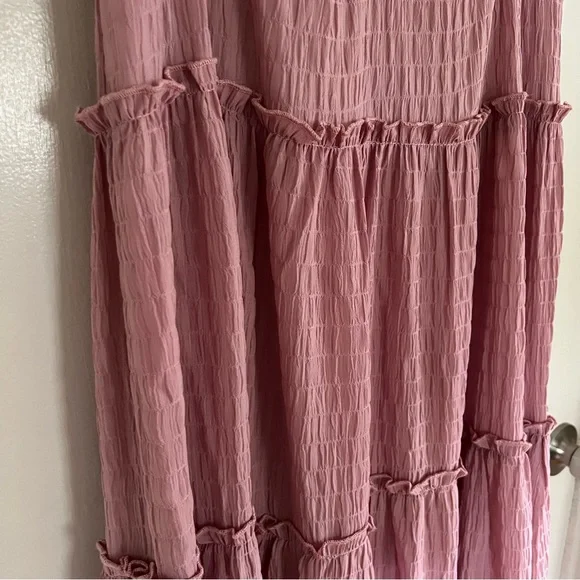 Blush Pink Dress - Picture 4 of 5